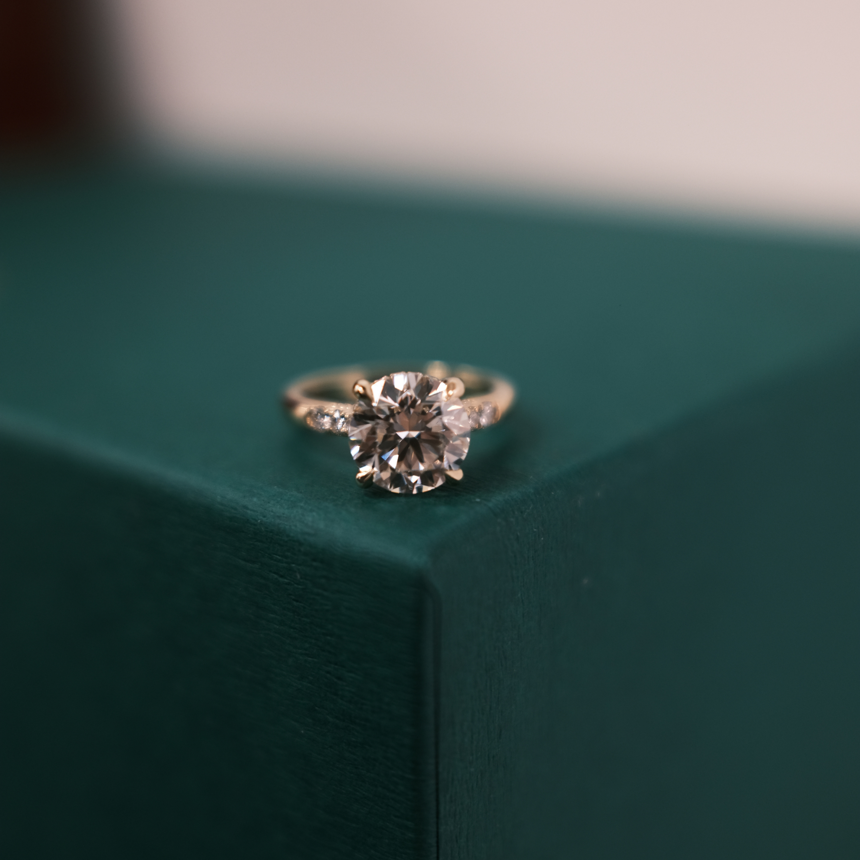 AU custom ring front image